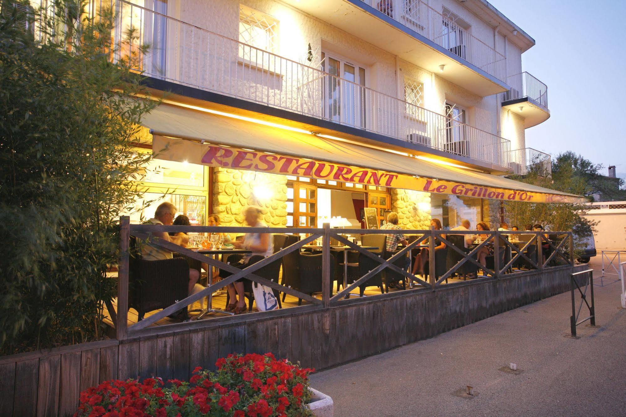 Hotel The Originals Perpignan Sud Le Grillon D'Or Le Boulou Exteriér fotografie