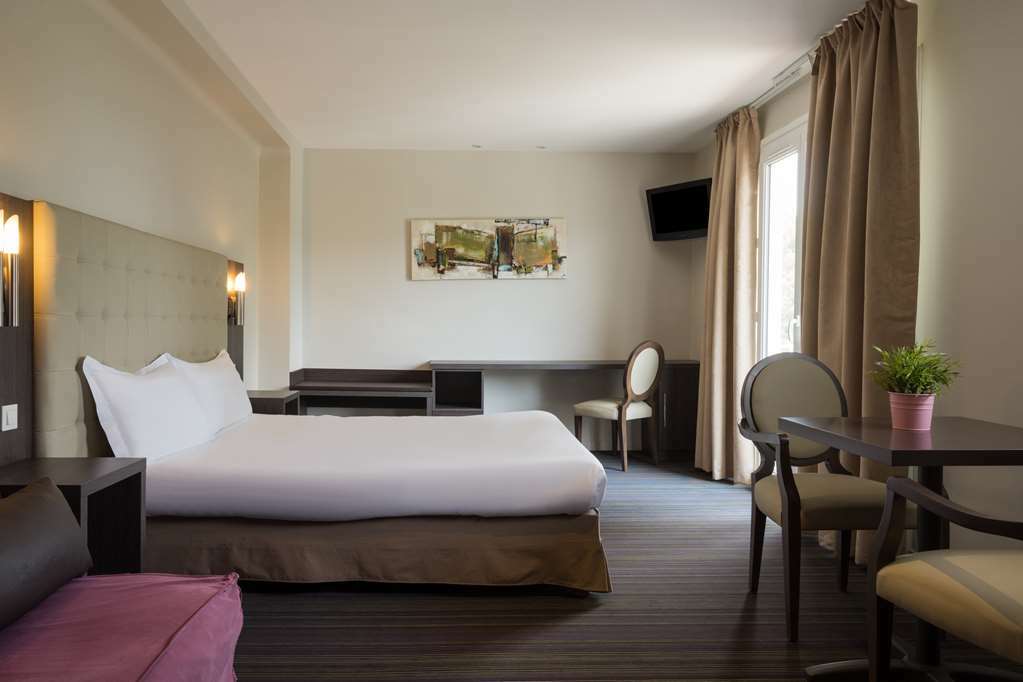 Hotel The Originals Perpignan Sud Le Grillon D'Or Le Boulou Pokoj fotografie